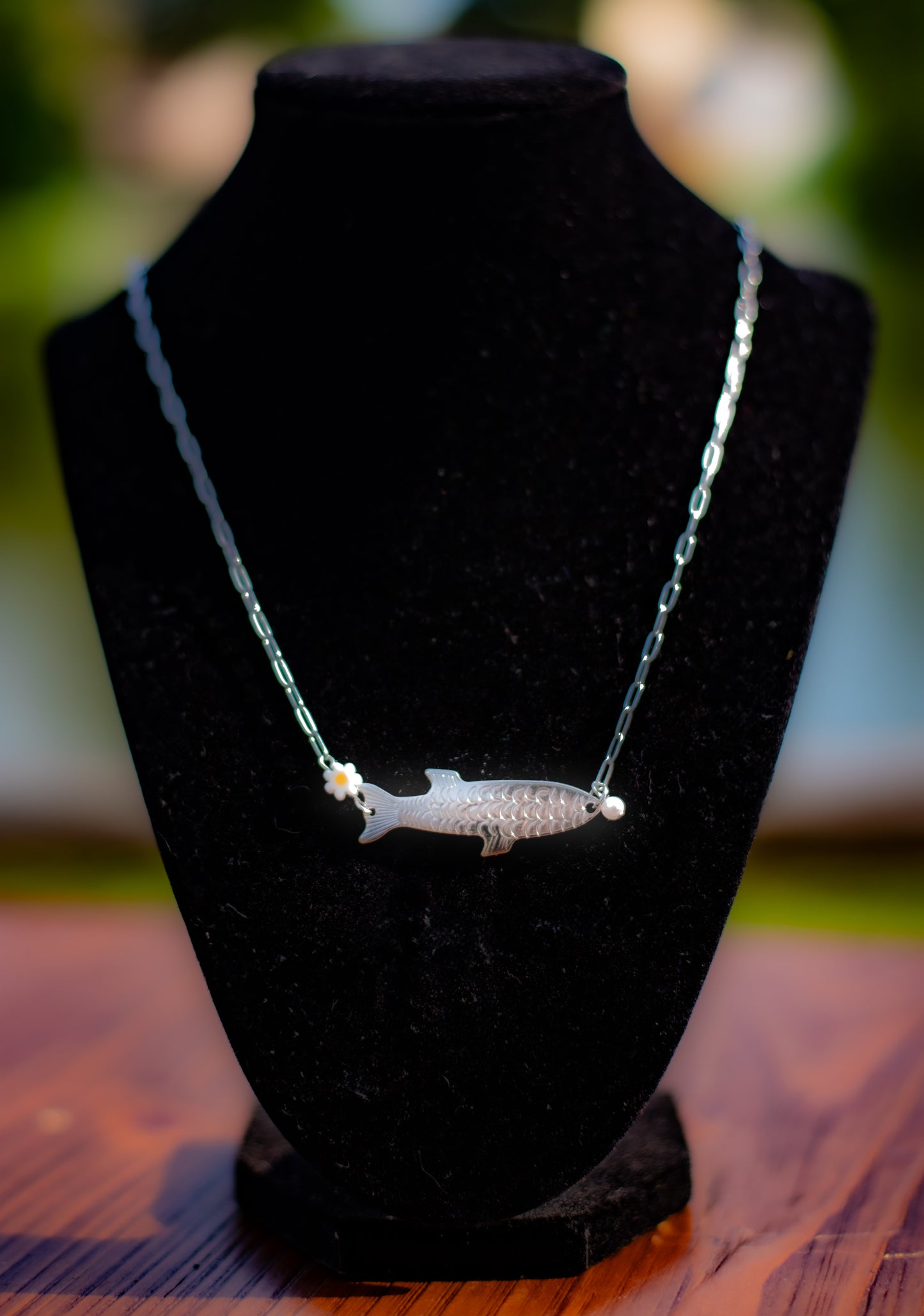 Shimmer Lure Necklace
