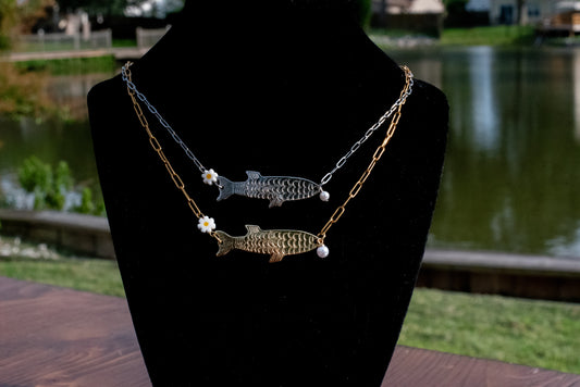 Shimmer Lure Necklace