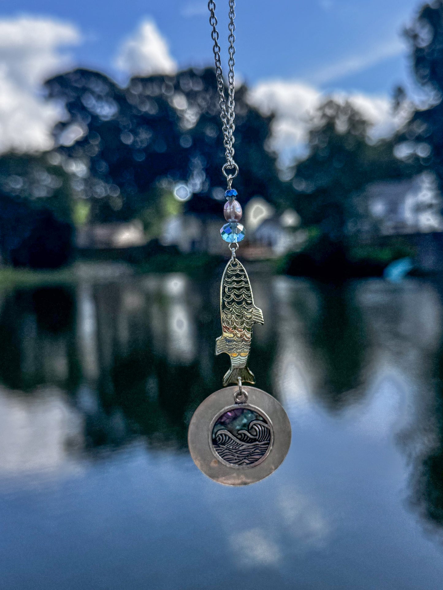 Coral Drift Car Charm – Fishing Lure with Shell Accent